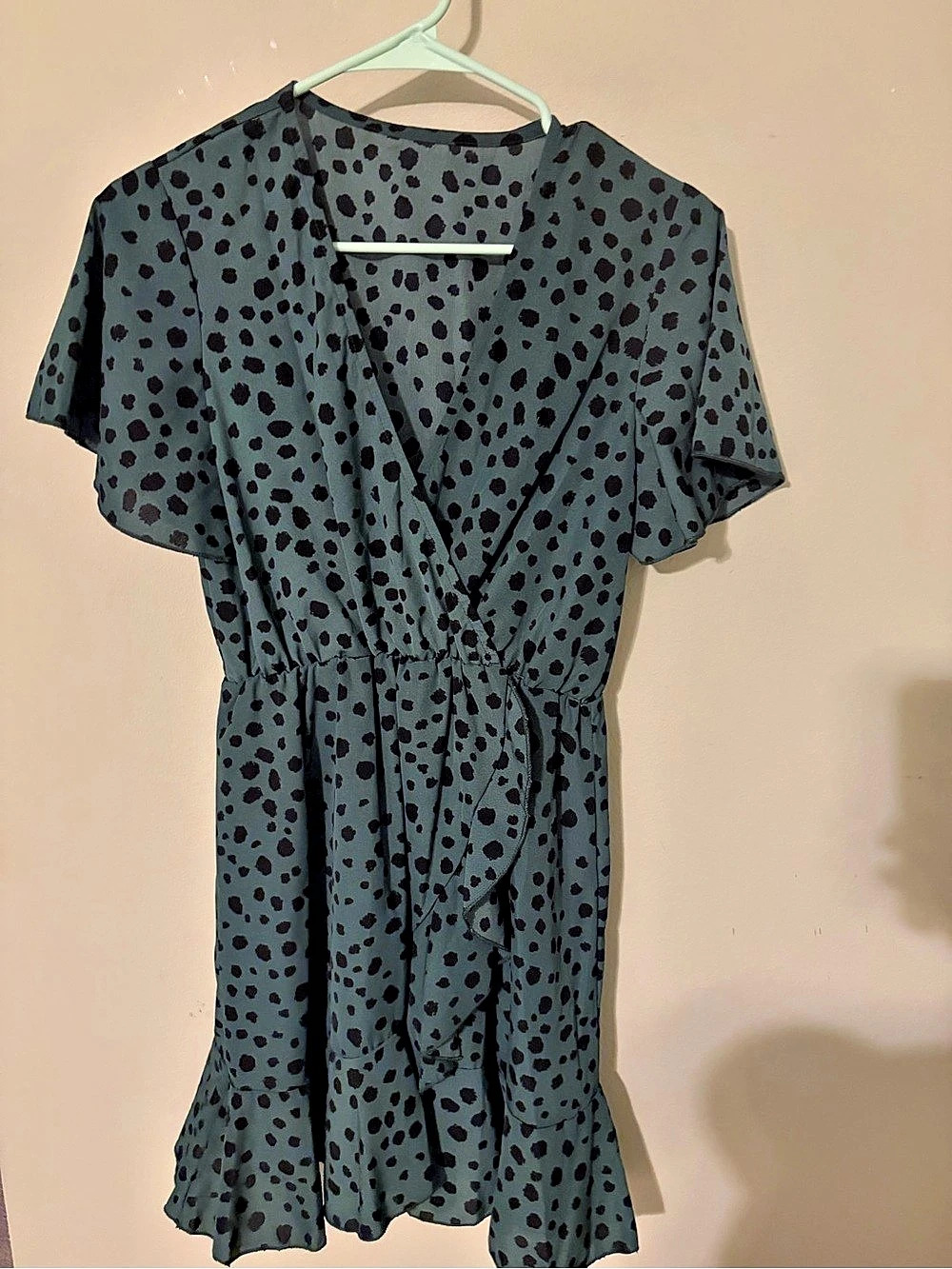 SHEIN Animal Print Wrap Mini Dress in Green & Black Size Small